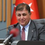 baskan-tugay-izmiri-turkiyede-en-dusuk-su-fiyatina-sahip-il-yapacagiz-5lC4Bc4p.jpg