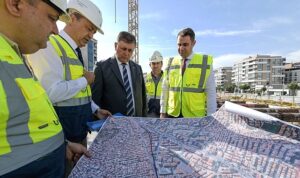 baskan-tugay-metro-santiyelerini-inceledi-buca-metrosunda-tunel-kazilari-ilerliyor-IslXkpsI.jpg
