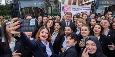 baskan-tugay-otobuslerimizi-hem-suren-hem-de-onaran-arkadaslarimizin-onemli-bir-kismini-kadinlarimiz-olusturacak.jpg