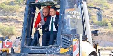 bekdik-mahallesinde-altyapi-problemine-nester.jpg