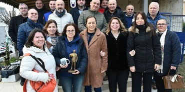 belediye-baskani-gerenliden-geri-donusume-destek-veren-muhtara-tesekkur-ziyareti.jpg