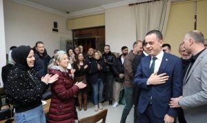 bosnaklardan-cetinkayaya-buyuk-ilgi-i78H1mlZ.jpg