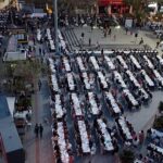 burhaniyeliler-kadir-gecesinde-her-yil-oldugu-gibi-bu-yil-da-cumhuriyet-meydaninda-iftarda-bulustu-PHz2t2wQ.jpg