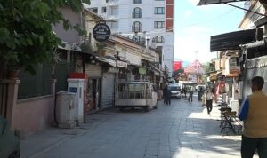 buyuk-carsi-bornovaya-yakisacak-kDktTAM6.jpg