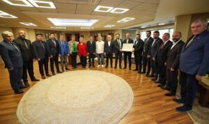 buyukakin-ortak-aklin-kente-katacagi-degeri-biliyoruz-uga7VJPj.jpg