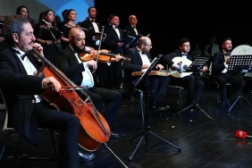 buyuksehir-belediyesi-ismail-baha-surelsan-sergi-salonu-acildi.jpg