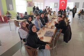 buyuksehir-genclik-meclisi-fakulte-kahvaltilari-ile-ogrencilerin-kaynasmasini-sagliyor.jpg