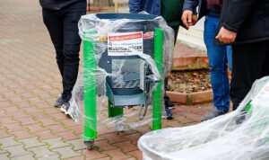 buyuksehirden-cakirlardaki-ureticilere-makine-hibesi-UWl3OEfu.jpg