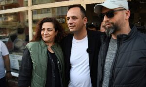 camdibi-muzisyenlerinden-mini-konser-EL935lTR.jpg