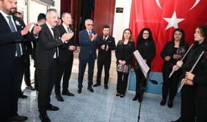 canakkale-deniz-zaferinin-109ncu-yil-donumu-torenle-kutlandi-DcXOM6eC.jpg
