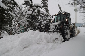 canik-belediyesinden-kar-yagisina-aninda-mudahale.jpg