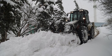canik-belediyesinden-kar-yagisina-aninda-mudahale.jpg