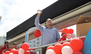 canikte-19-mayis-coskusu-gDXSnZYP.jpg