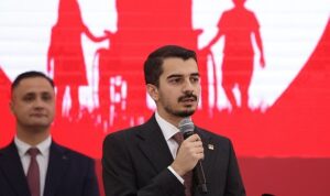 cankaya-belediye-baskani-huseyin-can-guner-engelsiz-yarinlar-bulusmasina-katildi-pCmbuSQg.jpg