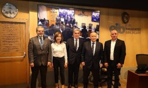 celik-sektoru-rekabetciligini-geri-istiyor-tPA5E3DT.jpg