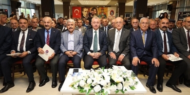 cem-vakfinin-calistayinda-buyukakina-yogun-ilgi.jpg