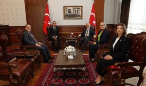 chp-sakarya-il-orgutunden-kamu-kurumlarina-ziyaret-1zTS1YXz.jpg