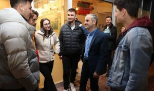 ciftci-genclere-yeni-donem-projelerini-anlatti-JNqDC6Hh.jpg