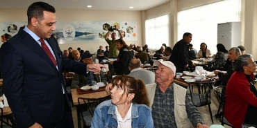 cigli-belediyesinden-mahallelerde-iftar-sofralari.jpg