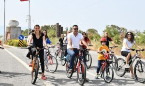 ciglili-bisikletseverler-19-mayis-icin-pedal-cevirdi-NQQkkuv2.jpg