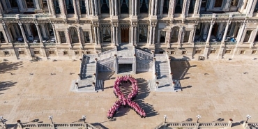 ciragan-palace-kempinski-istanbul-ve-memeder-meme-kanseri-farkindaligi-ve-erken-taninin-onemi-icin-10-yildir-el-ele.jpg