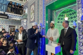 cocuklardan-muftu-amcaya-tesekkurler.jpg