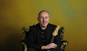crr-subatta-12-konserle-muzikseverlerle-bulusuyor-MepRRG8N.jpg