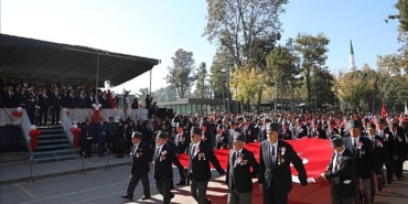 cumhuriyet-bayrami-coskuyla-kutlandi.jpg