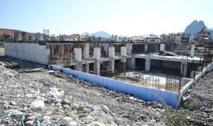 denizcilik-fakultesi-ve-yurt-binasinda-calismalar-devam-ediyor-4LISk8Fd.jpg