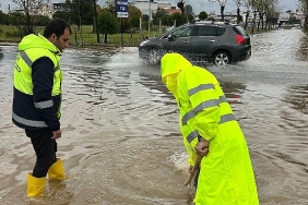 didim-belediyesi-tum-ekipleriyle-sahada.jpg