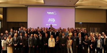 digiturk-teknoloji-ar-ge-etkinliginde-yakin-donem-projeleri-konusuldu.jpg