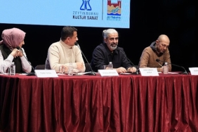 dogumunun-70-yilinda-ahmet-ulucay-paneli-zeytinburnu-kultur-sanatta-gerceklesti.jpg