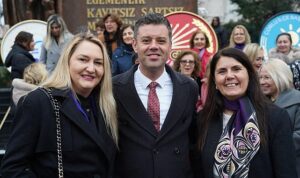 dunya-emekci-kadinlar-gunu-cesitli-etkinliklerle-kutlandi-RGgAP8VL.jpg