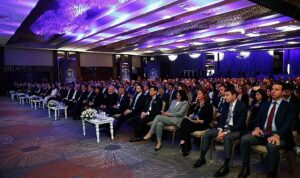 dunya-liderleri-uludag-ekonomi-zirvesinde-uludag-ekonomi-zirvesinin-acilis-konusmasini-hazine-ve-maliye-bakani-nbQlMxQT.jpg