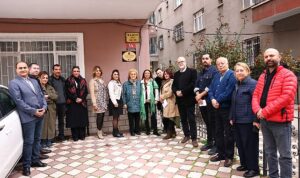 dunyaca-unlu-tiyatro-yazari-cucenoglunun-adi-cankayada-yasiyor-JrBtg5C2.jpg