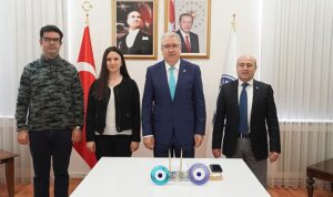 dunyayi-etkileyen-gunes-patlamalarinin-bilinmeyen-yonleri-bu-arastirma-ile-aydinlatilacak-t1gEqWlG.jpg