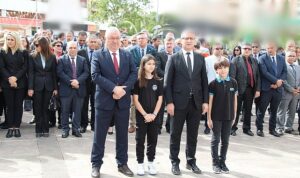 edremitte-23-nisan-torenlerle-kutlandi-3RwXFPLL.jpg