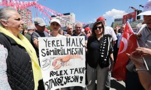 efes-selcuk-belediye-baskani-filiz-ceritoglu-sengel-chp-orgutu-ile-birlikte-ankarada-her-daim-N8DEWJwm.jpg