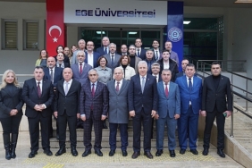 ege-universitesi-danisma-kurulu-toplantisi-gerceklestirildi.jpg