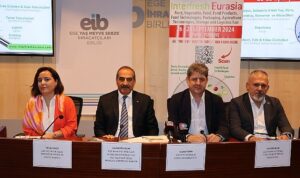 egeli-yas-meyve-sebze-ihracatcilarinin-ayagina-fuar-geldi-ZGQ3dMpM.jpg