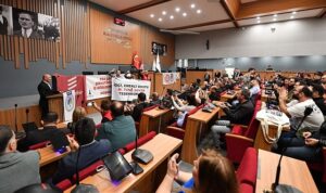 egesehirde-toplu-sozlesme-sevinci-son-nefesime-kadar-emegin-hakkini-koruyacagim-pr8OREf4.jpg
