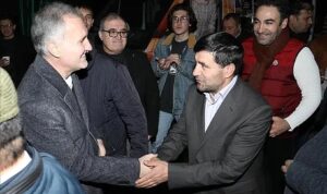 eller-mirac-kandili-ve-kahramanmaras-depremi-icin-semaya-acildi-OnqA3Ypy.jpg