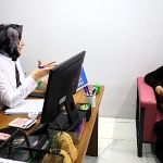 emine-kis-anne-sehirle-kendini-buldu.jpg
