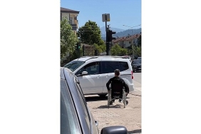 engelli-bireylerin-trafikte-yasadigi-zorluklar-farkindalik-videosu-ile-gundeme-getirildi.jpg