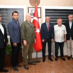 eski-merkez-valisi-hasan-ozdemirden-baskan-topalogluna-ziyaret-dyJbdyuZ.jpg