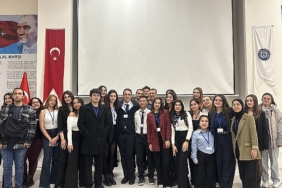 eu-saglik-bilimleri-fakultesi-gonullu-takimi-bir-ilke-imza-atti.jpg