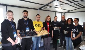 felaketin-yildonumunde-deuden-dayanisma-raporu-eat4UsdV.jpg