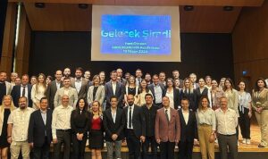 ford-otosan-ekosistemdeki-liderligini-surduruyor-lojistik-servis-saglayicilari-surdurulebilirlik-manifestosu-ile-karbon-notr-hedefine-hNWdJbWm.jpg