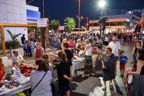 gece-pazari-ile-kadinlarin-el-emegi-kazanca-donustu.jpg