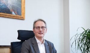 gelecegin-liderlerine-kariyer-firsati-management-trainee-4qbPJEPB.jpg